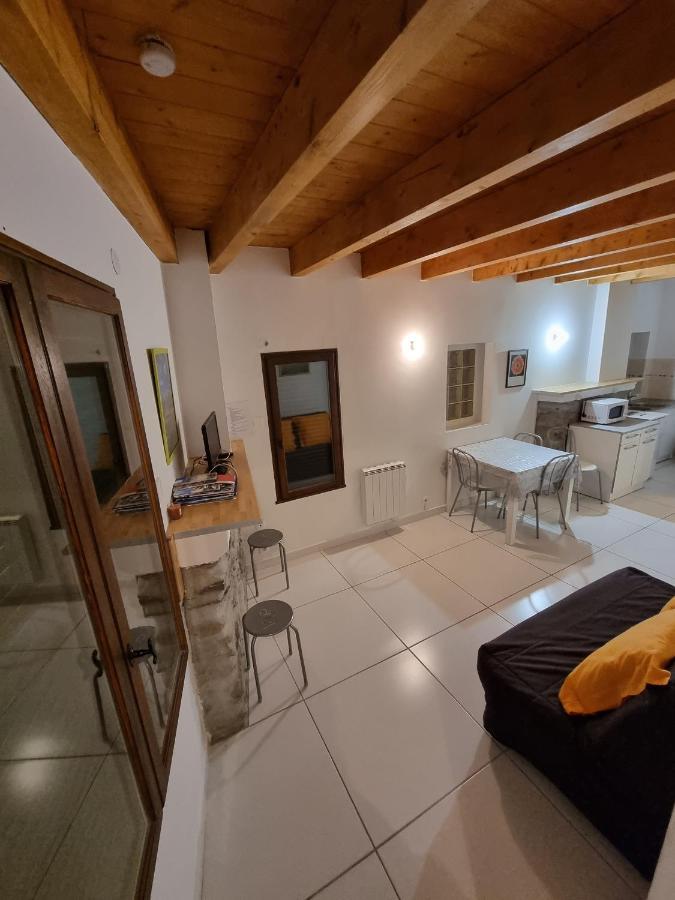 Appartement 4-6 Personnes A Proximite Des Stations Et Grands Cols Saint Avre la Chambre المظهر الخارجي الصورة